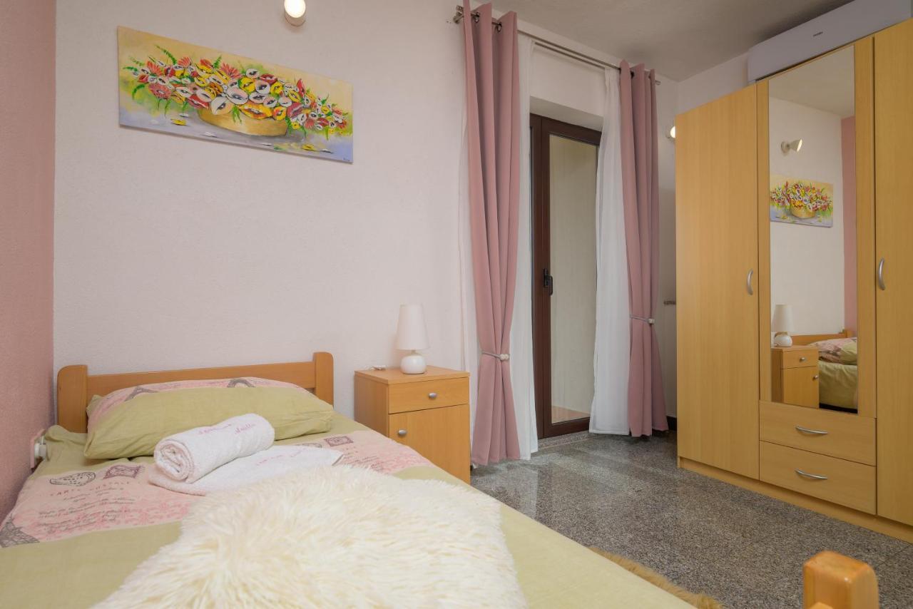 Holiday Apartment Ariella Krizanici Dış mekan fotoğraf