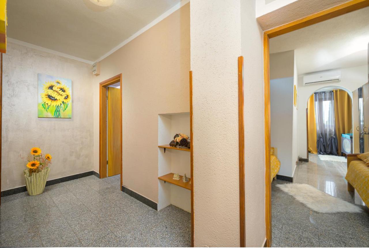 Holiday Apartment Ariella Krizanici Dış mekan fotoğraf