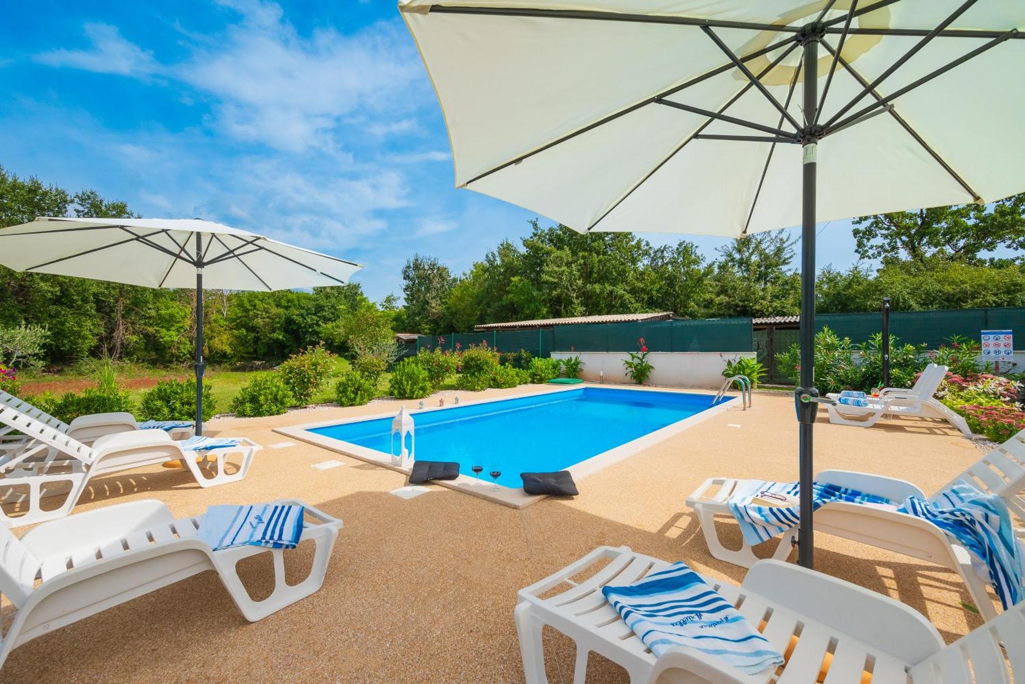 Holiday Apartment Ariella Krizanici Dış mekan fotoğraf