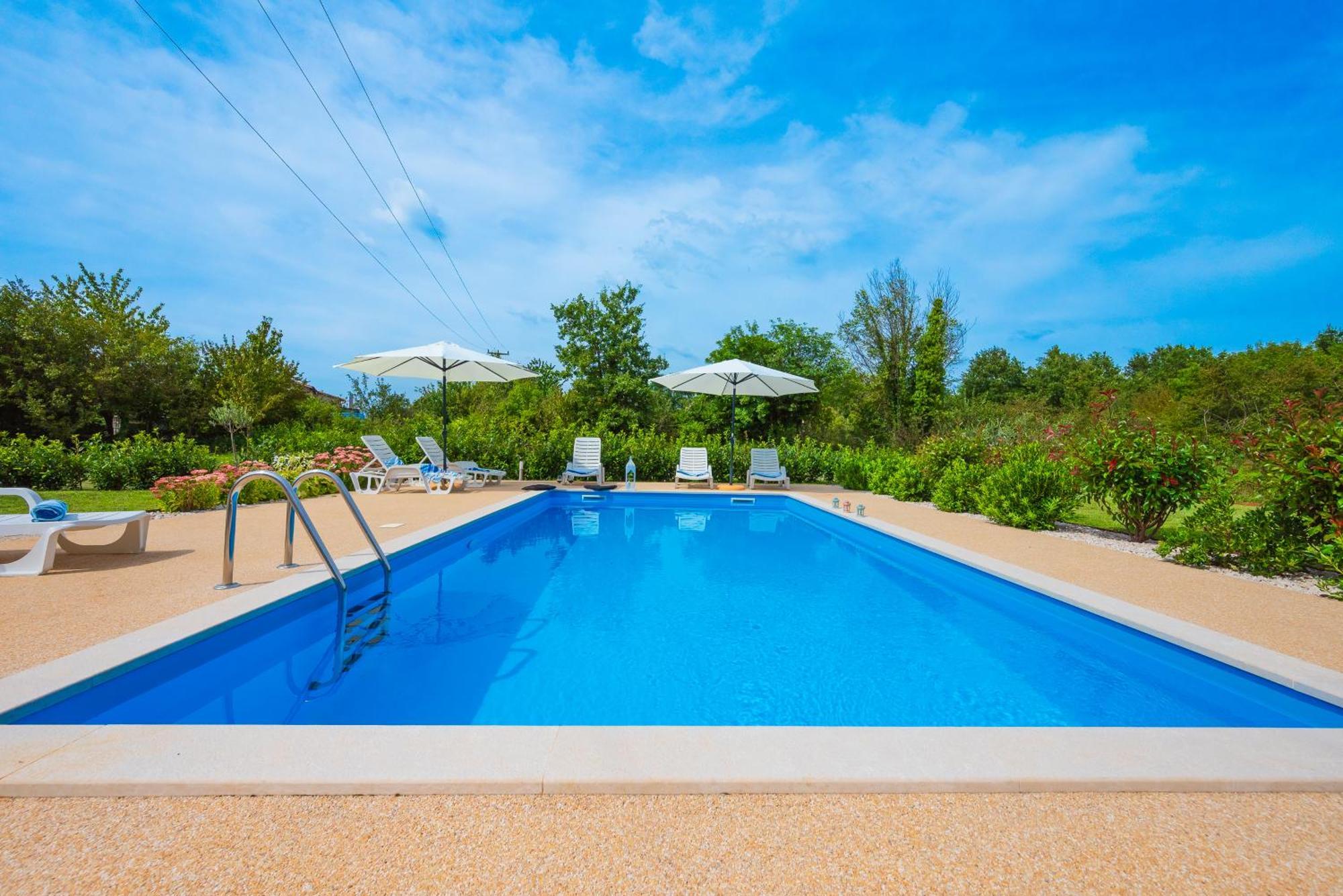 Holiday Apartment Ariella Krizanici Dış mekan fotoğraf
